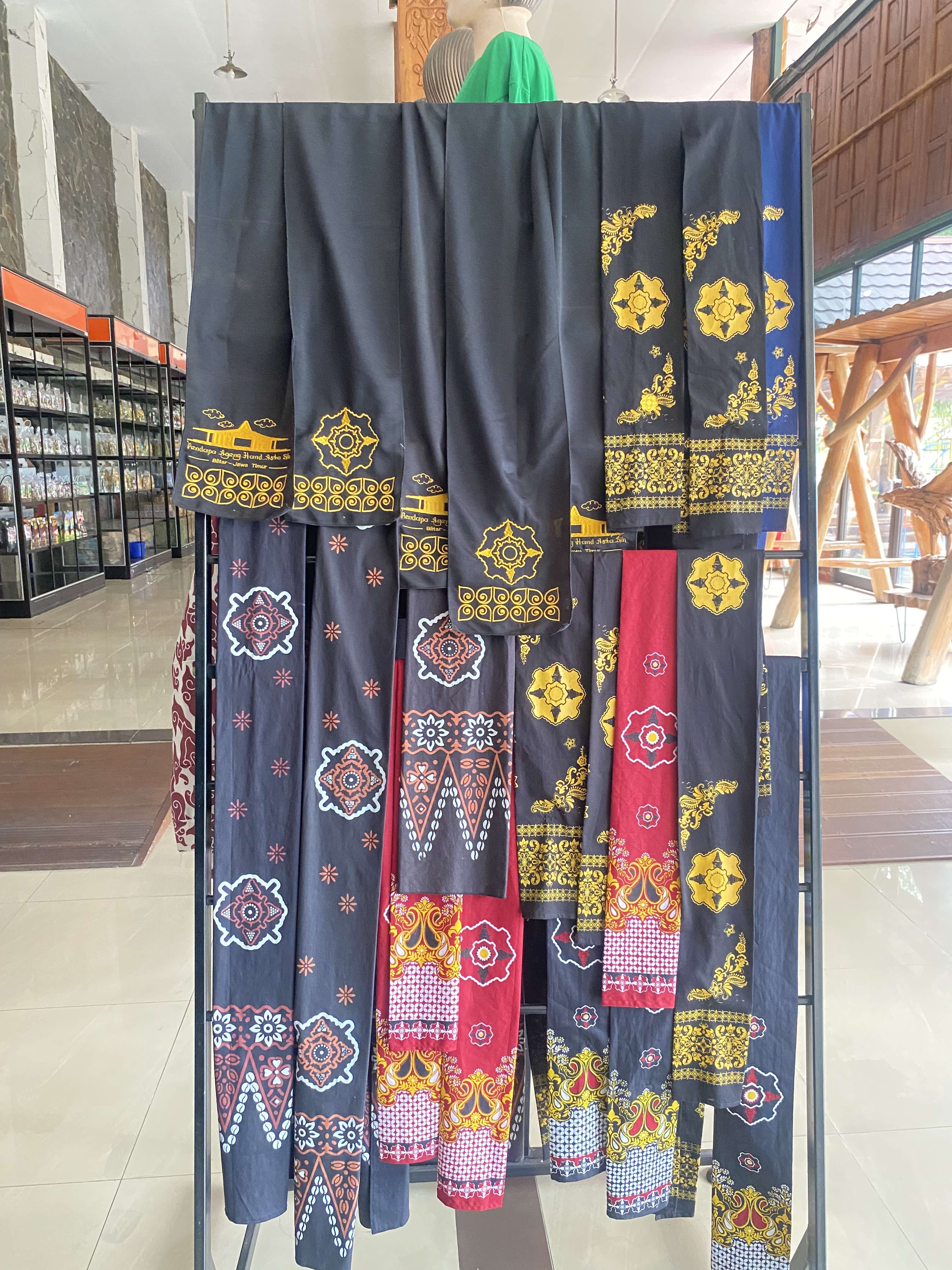 Selendang Batik Tulis Blitar